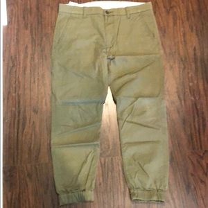 Men’s 33x30 Jogger